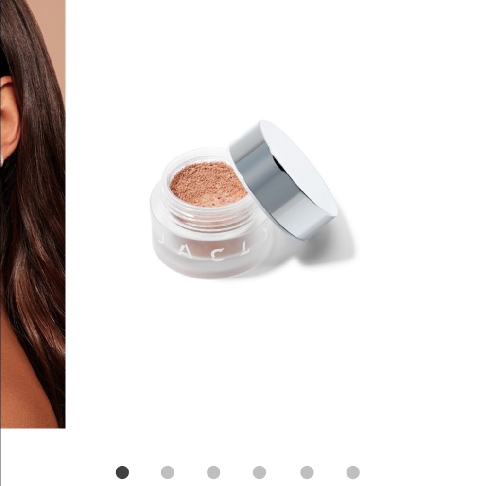 Bomb Jaclyn Loose highlighter for Recuer2